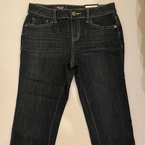 NWT Simply Vera Capris - 2P